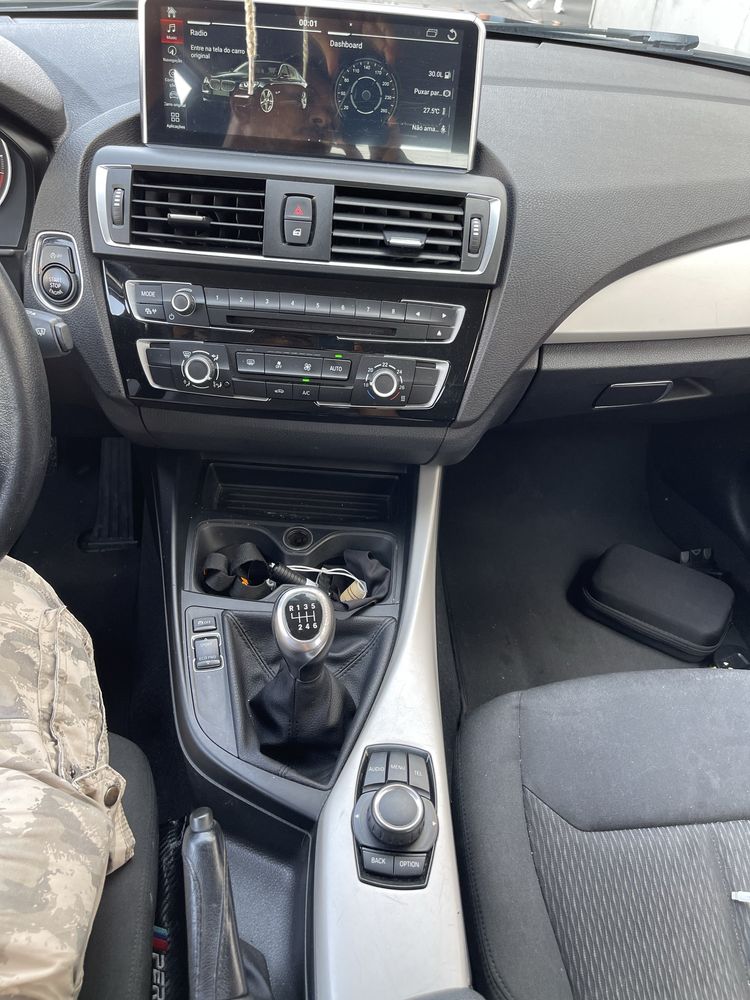 BMW serie 1 F20 116d Efficient dynamics Sport 5 portas