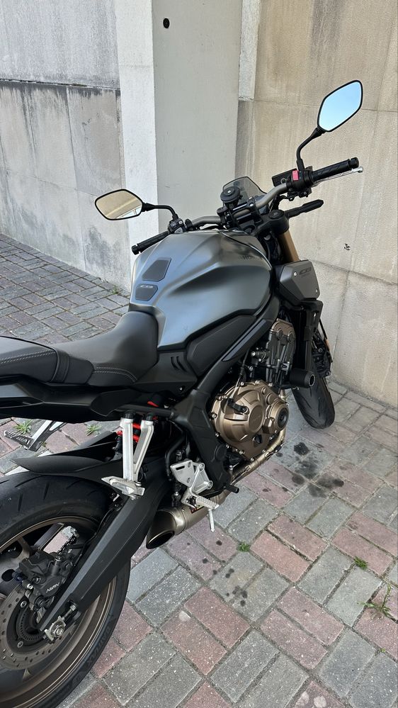 Honda CB650R 2023