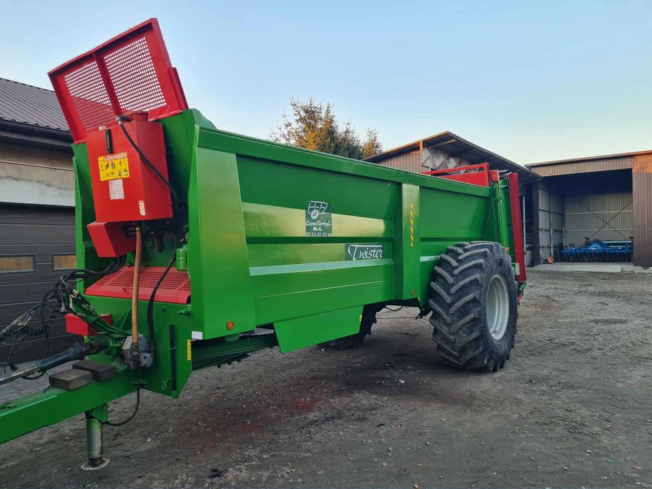 Rozrzutnik obornika Coutand