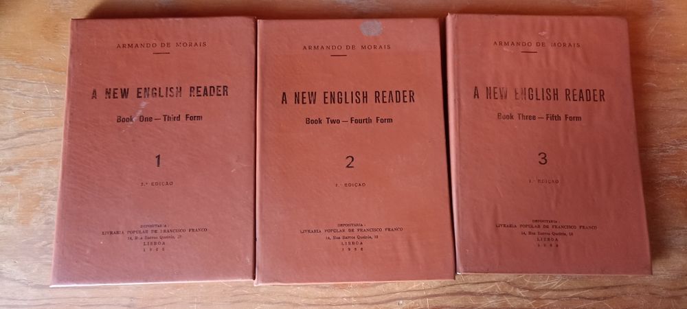 Gramáticas antigas de Português e Inglês