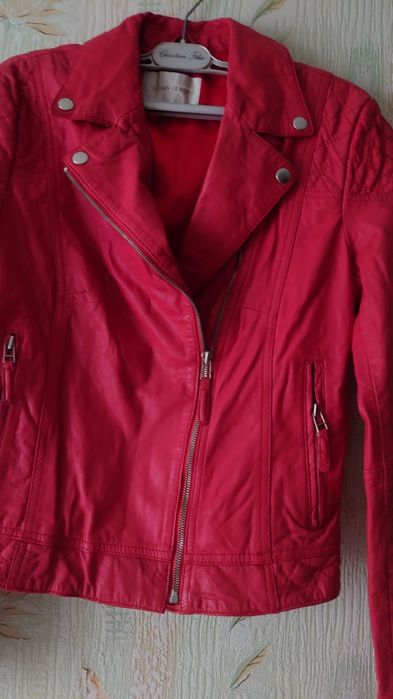 Casaco 100% pele Julien le Roy. Mulher