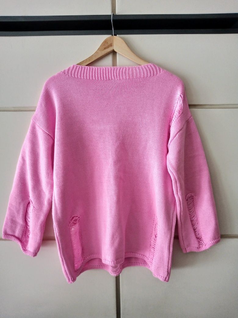 Nowy sweter z dziurami Badu  cukierkowy róż  one size
