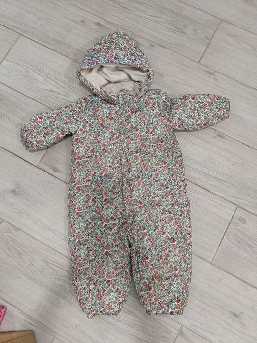 Зимний комбинезон gap 74-80