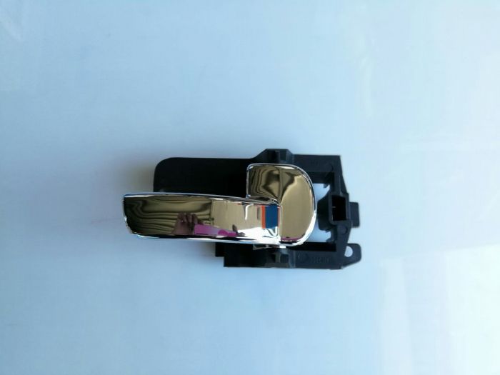 Puxador interior nissan qashqai esquerdo/ direito cromados (NOVOS)