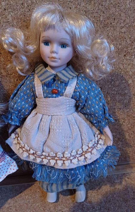 Boneca porcelana. Conjunto