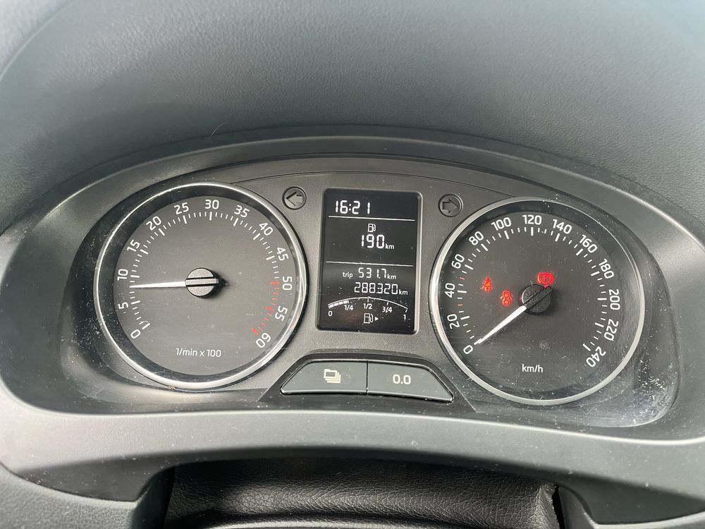 Skoda rapid spaceback 1.6 Tdi