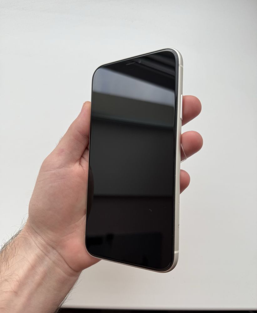 iPhone 11 64Gb White