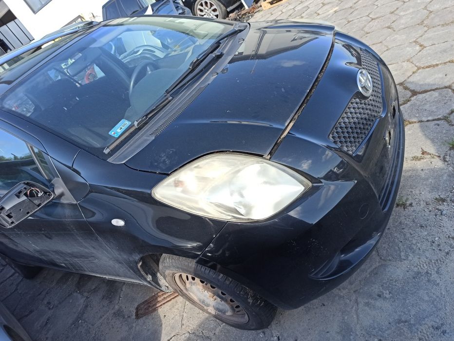 Toyota Yaris 2 generacji ll błotnik lewy prawy,ćwiartka 209 zderzak