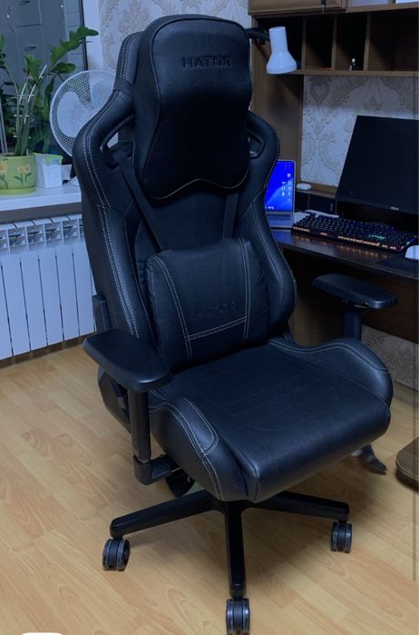 Кресло геймерське ігрове крісло Hator arc Phantom Black
