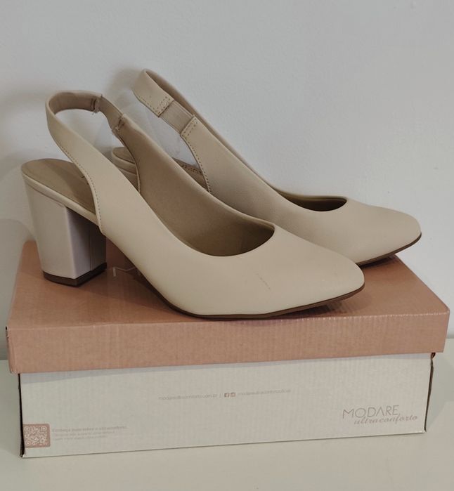 Sapatos elegantes da Modare Ultraconforto. Tam 38.