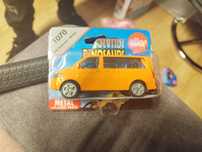 SIKU Model 1070 - VW Multivan