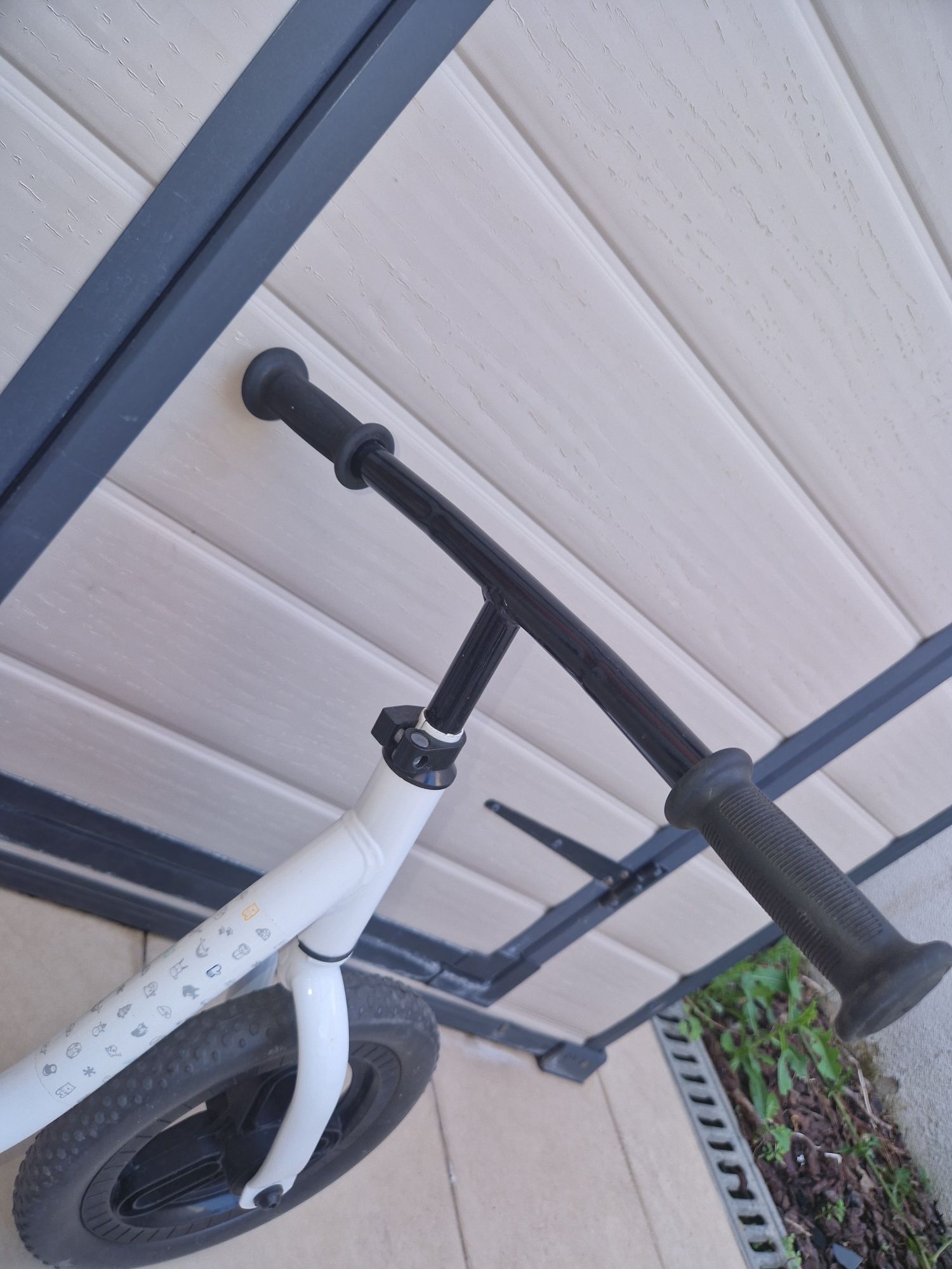 Bicicleta de apendizagem criança