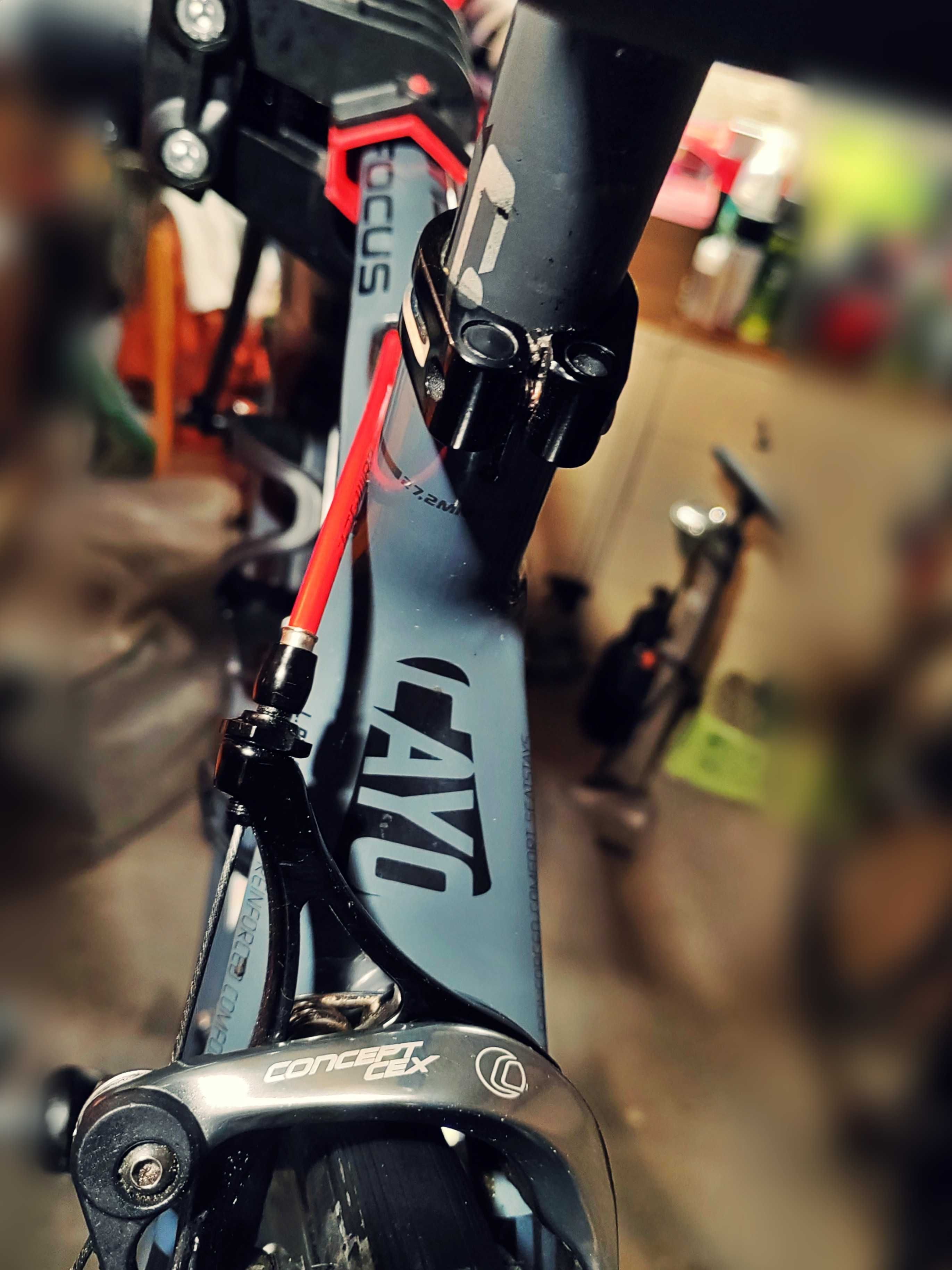Focus Cayo Xs Shimano 105 2x10