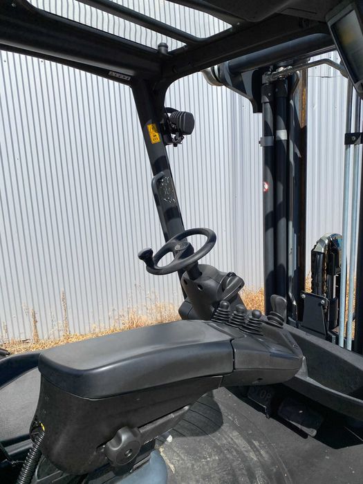 Wózek widłowy LINDE H25T, TRIPLEX, PRZESUW BOCZNY, 2017 rok