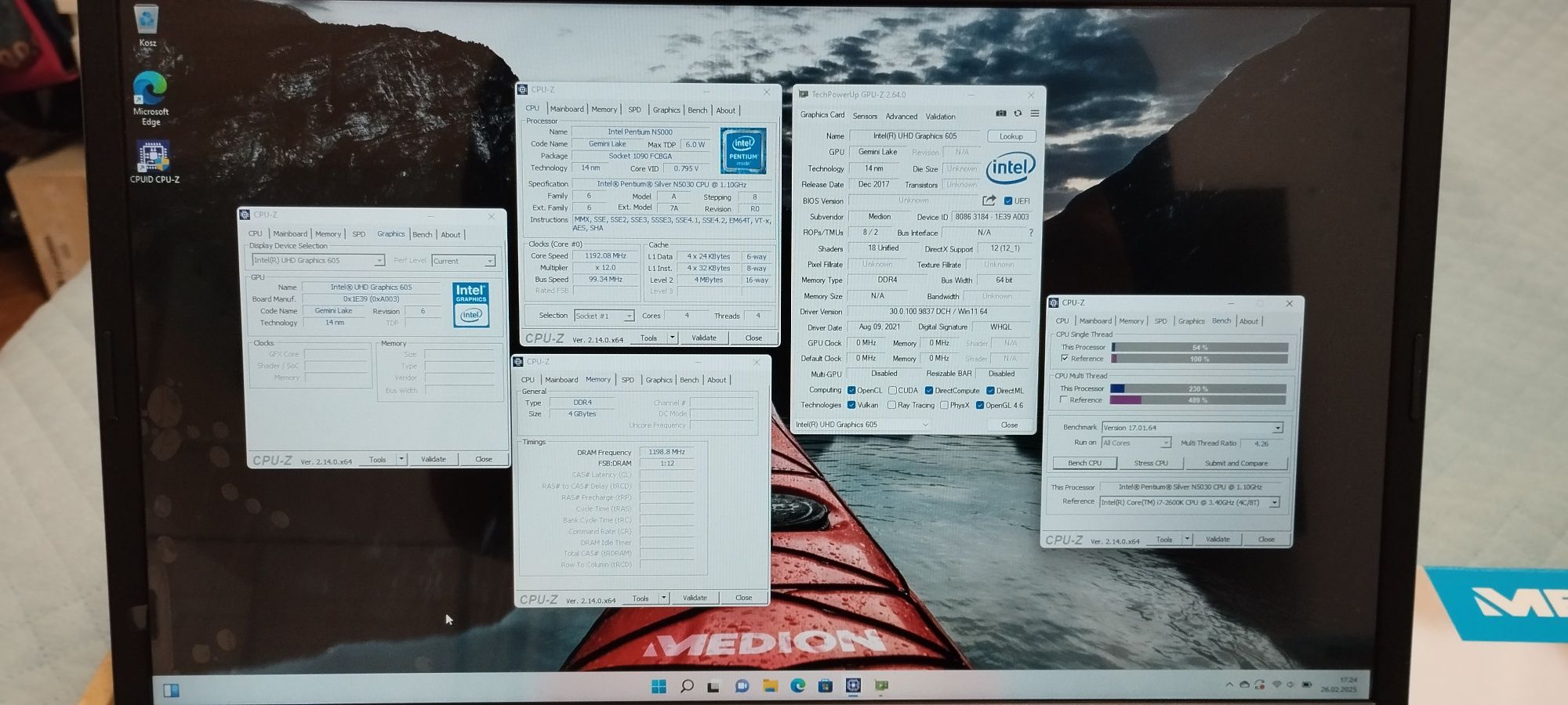 Laptop Medion E4251 - MD 62499 NOWY Windows 11 Pentium 4 rdzenie