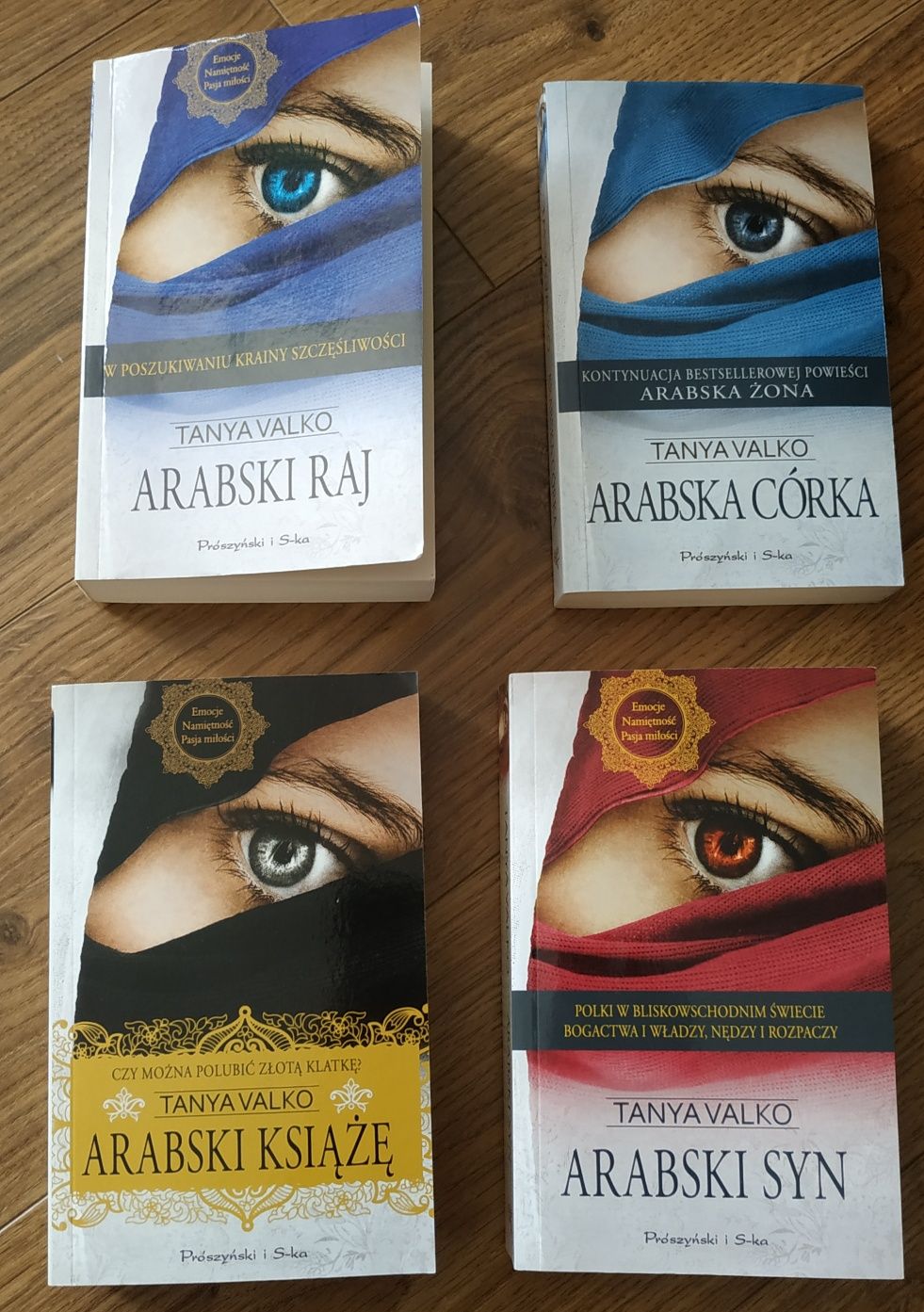 Książki "Arabska córka", "Arabski syn", "Arabski raj", "Arabski książę