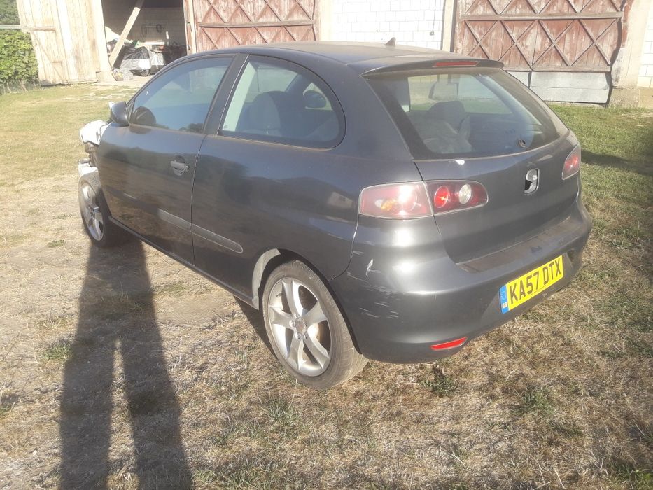 Seat Ibiza III 3 na czesci