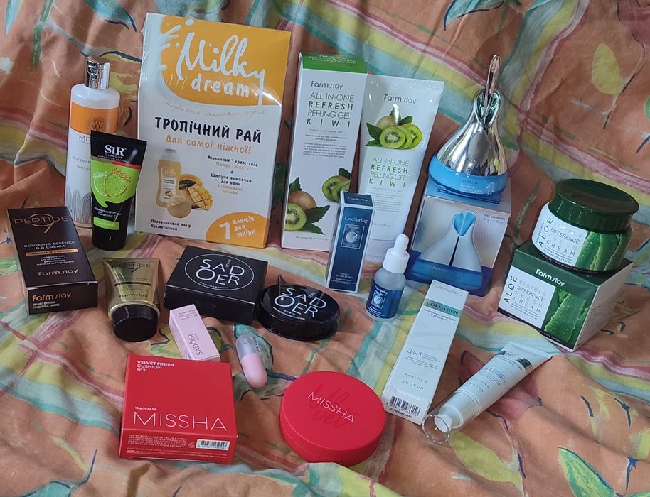 Большим лотом новая косметика