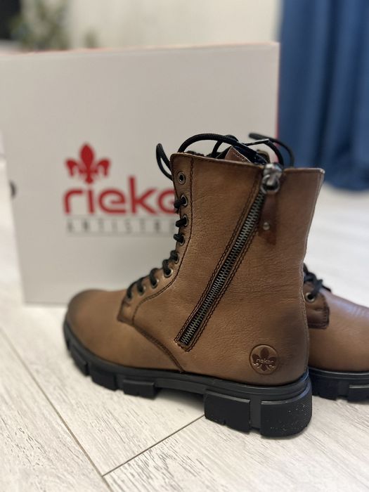 продам сапоги  женские