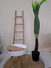 Planta artificial IKEA | Mesa de apoio | Toalheiro escada
