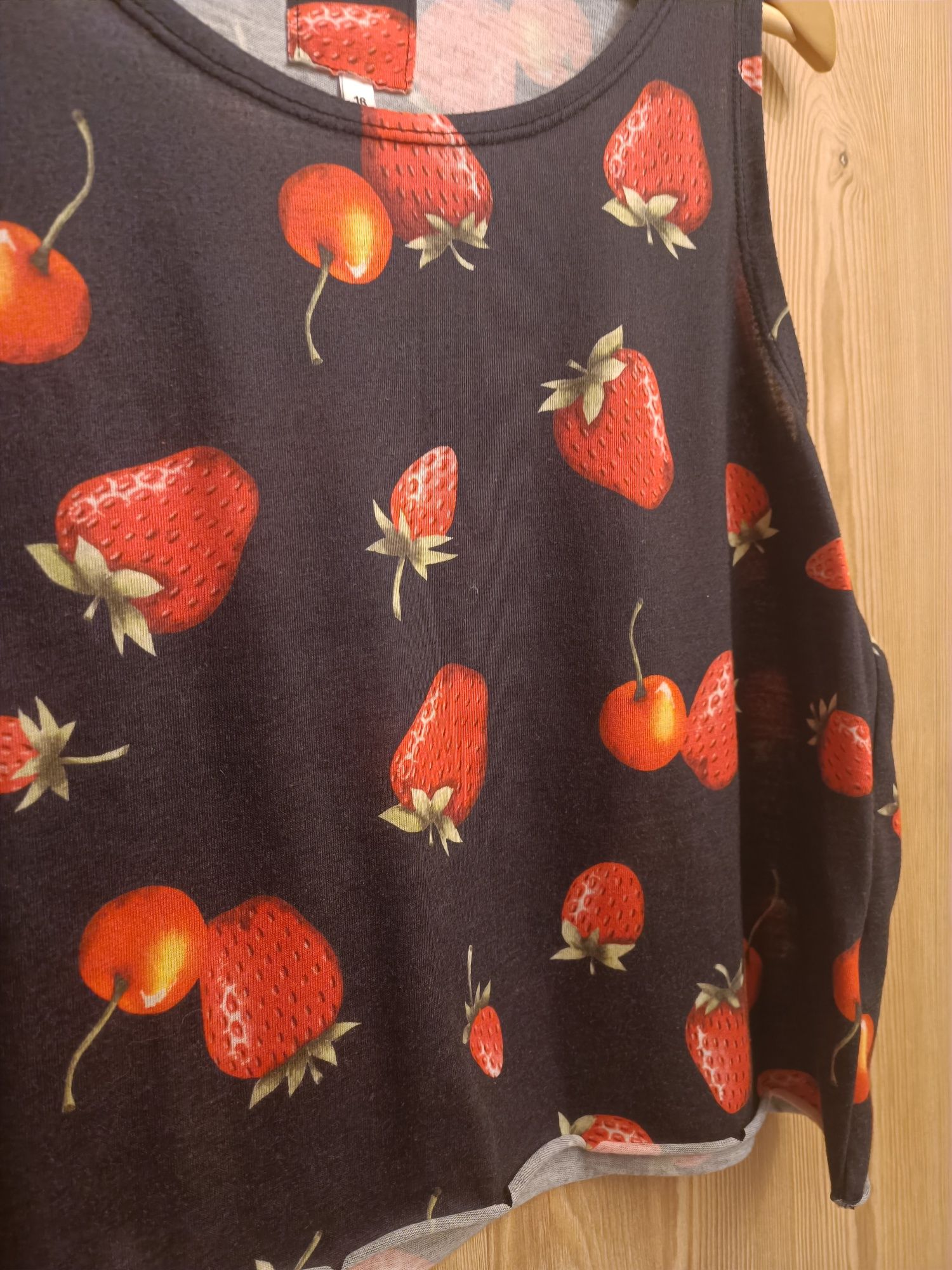 Granatowy owocowy top Primark rozmiar 44