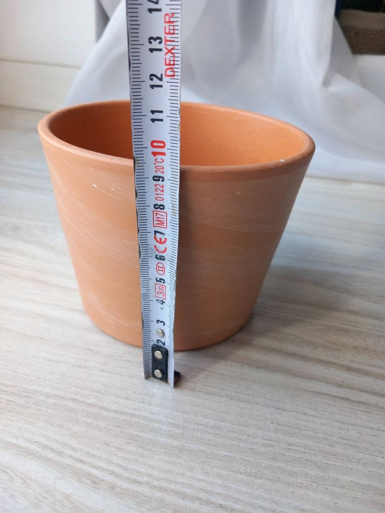 Osłonka ceramiczna terakota średnia 12 cm na doniczkę, roślinę