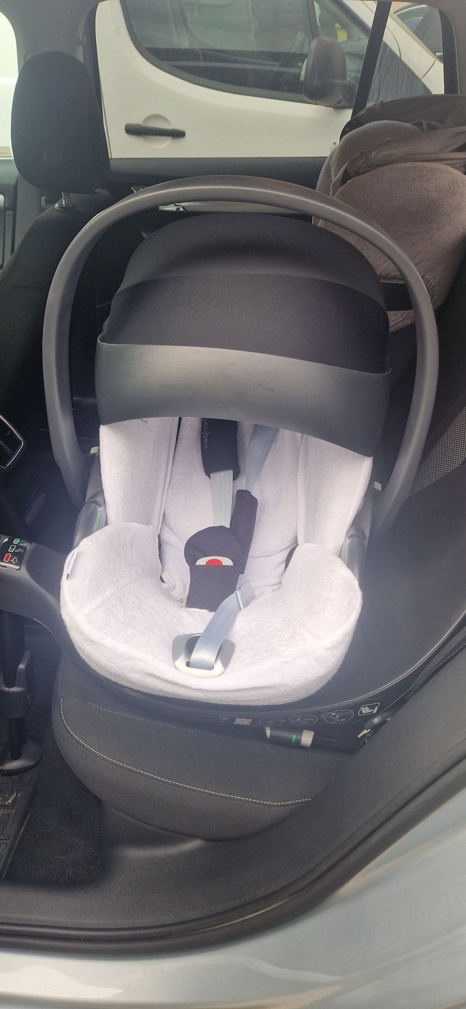 Fotelik samochodowy Cybex Cloud + baza 360°