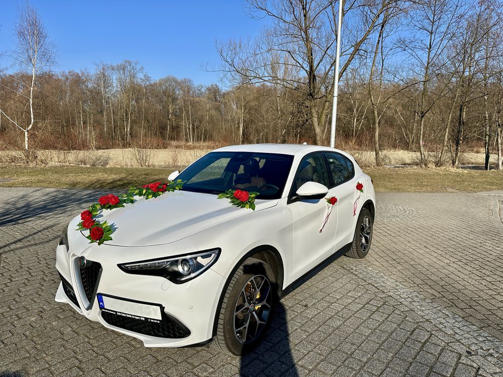 Alfa Romeo Stelvio to doskonały wybor na twój ślub.
