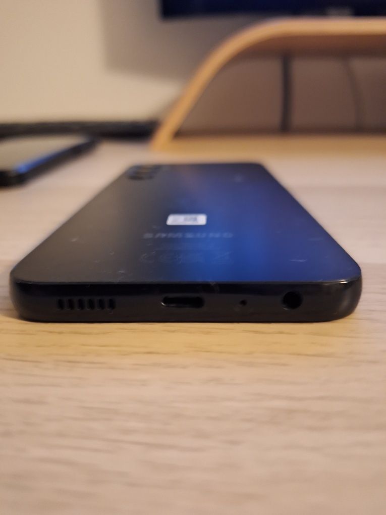 Samsung A05s usado