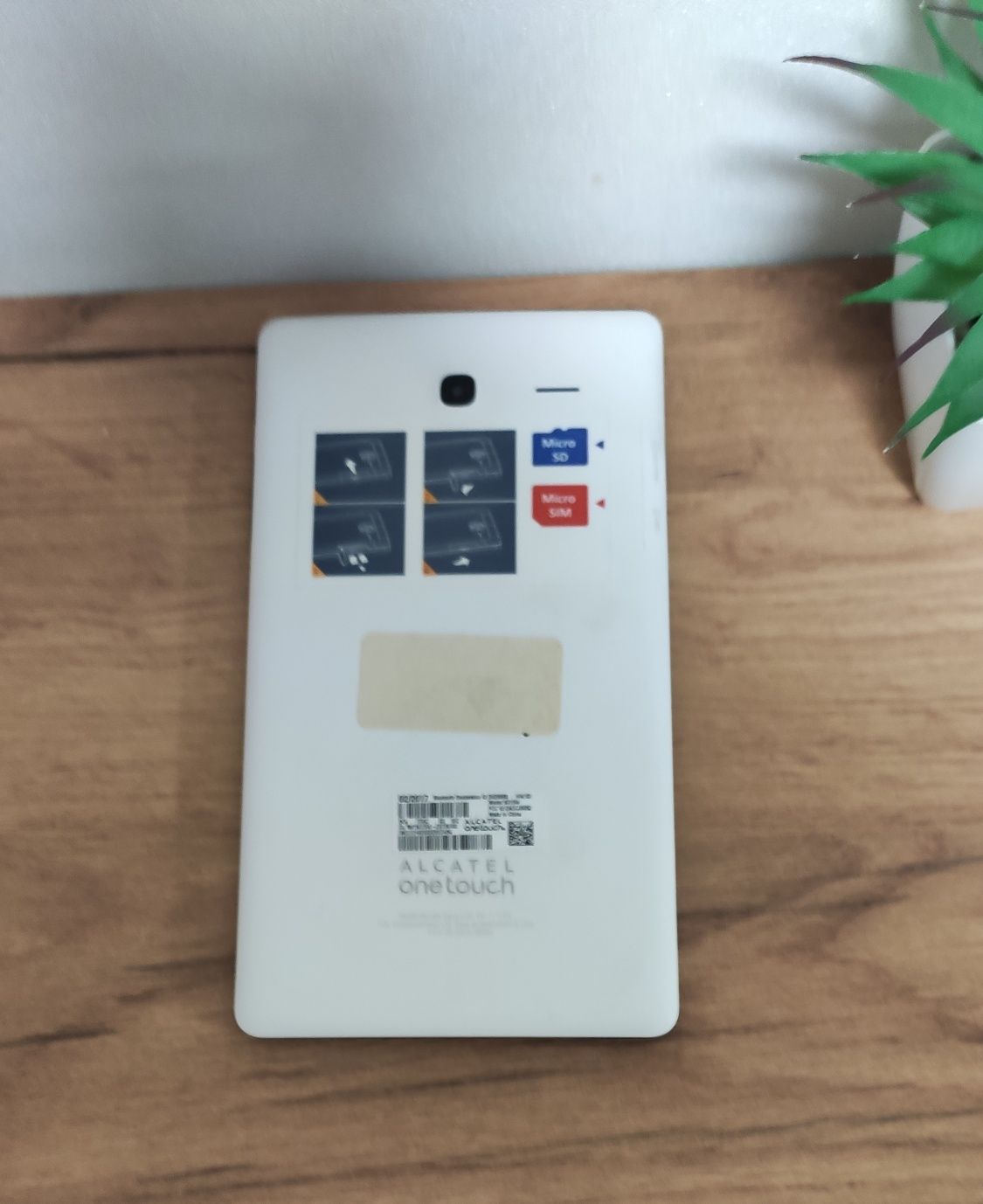 Робочий планшет alcatel one touch з gps