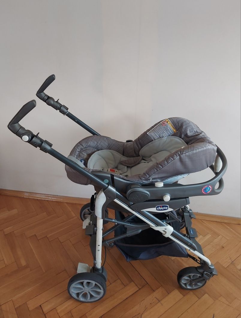 Wózek marki Chicco 3in1