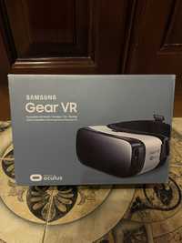 Samsung Gear VR - окуляри віртуальної реальності