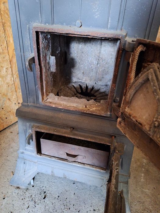 piecyk, koza, kominek