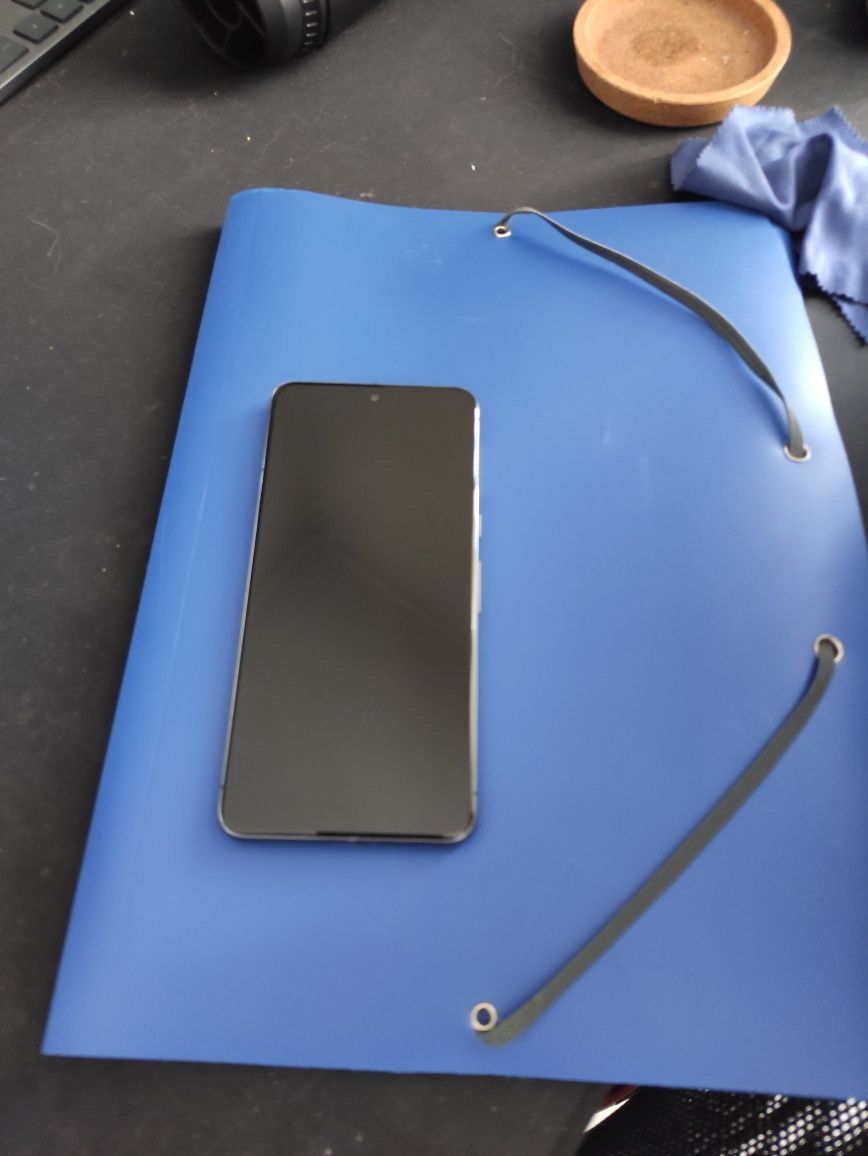 Google pixel 8 pro 12/256 obsidian