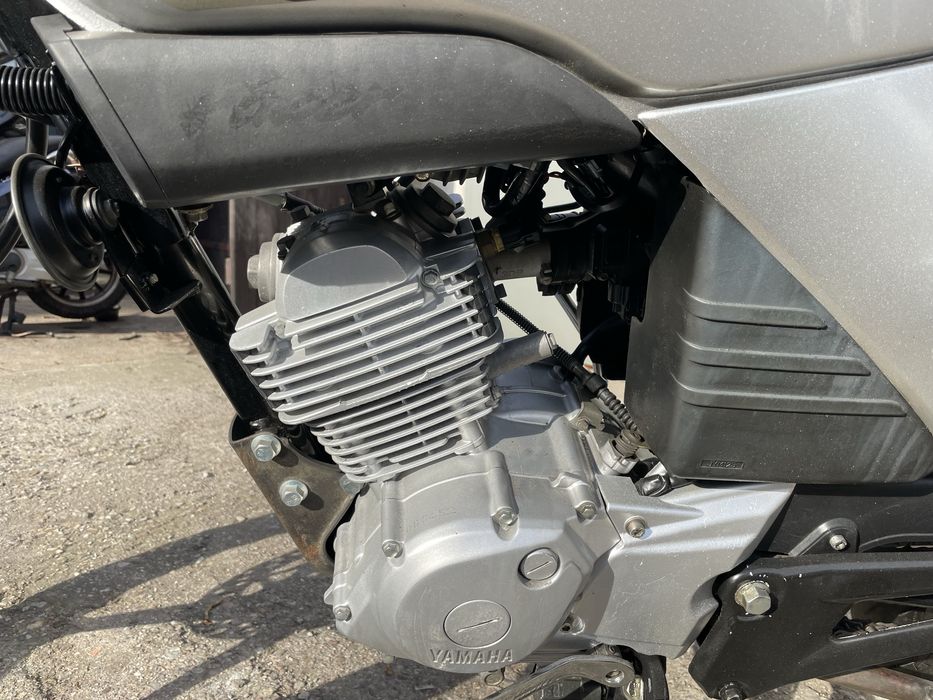 Yamaha ybr 125 transport yamaha xt