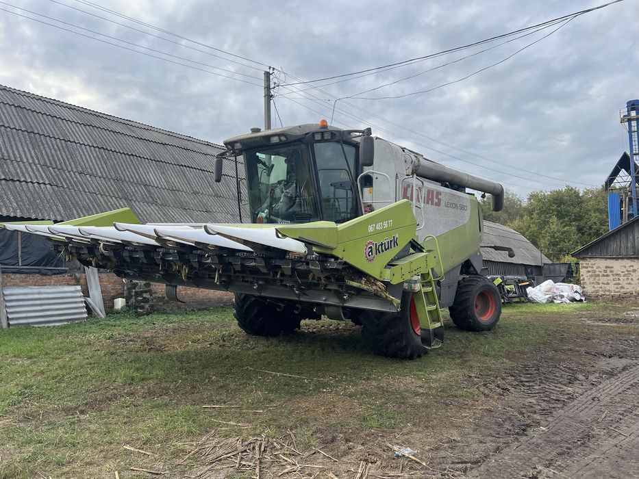 Комбайн Claas Lexion 580 2005рік