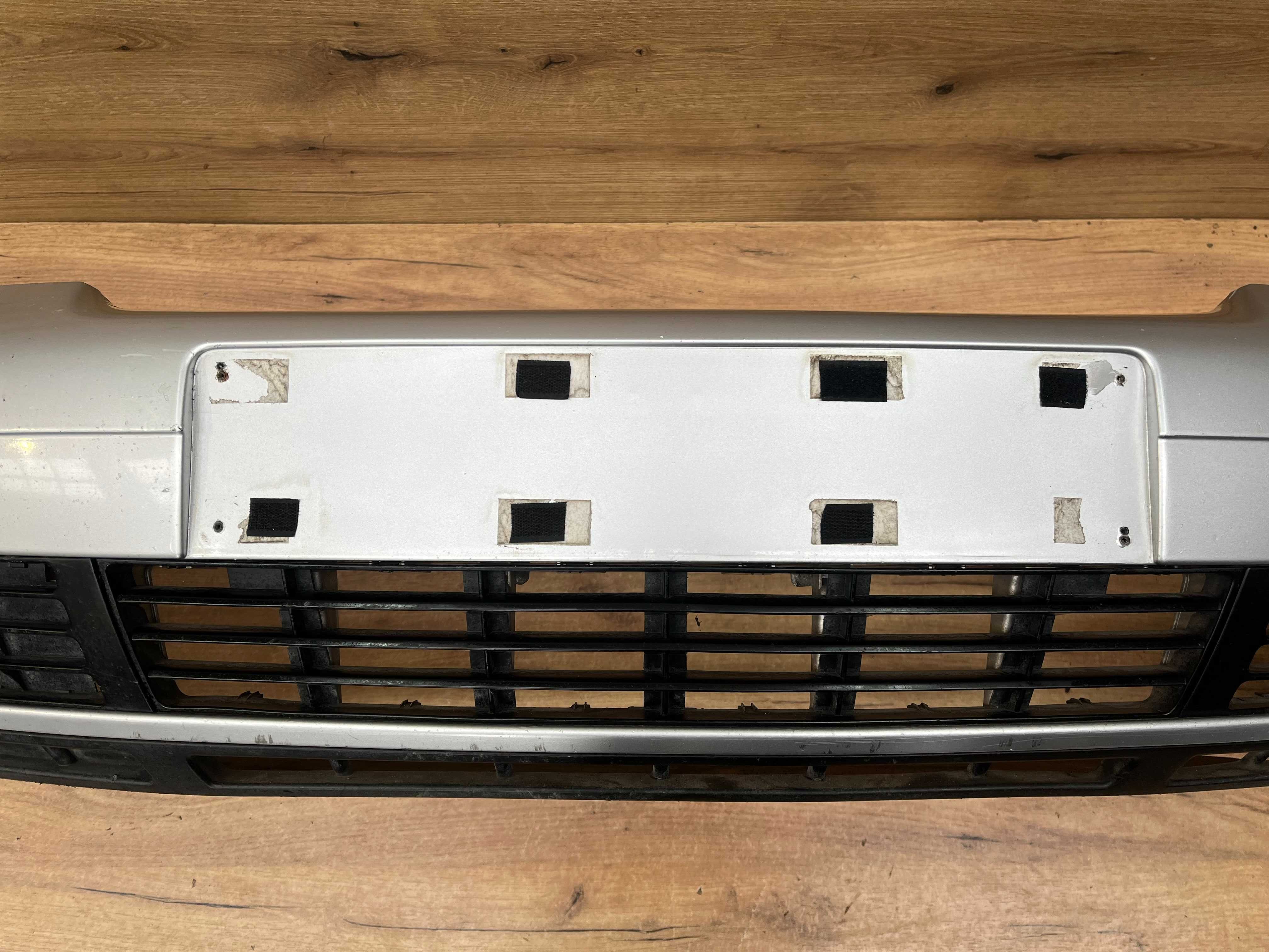 Zderzak przedni Audi A4 B5 lift kolor ly7w