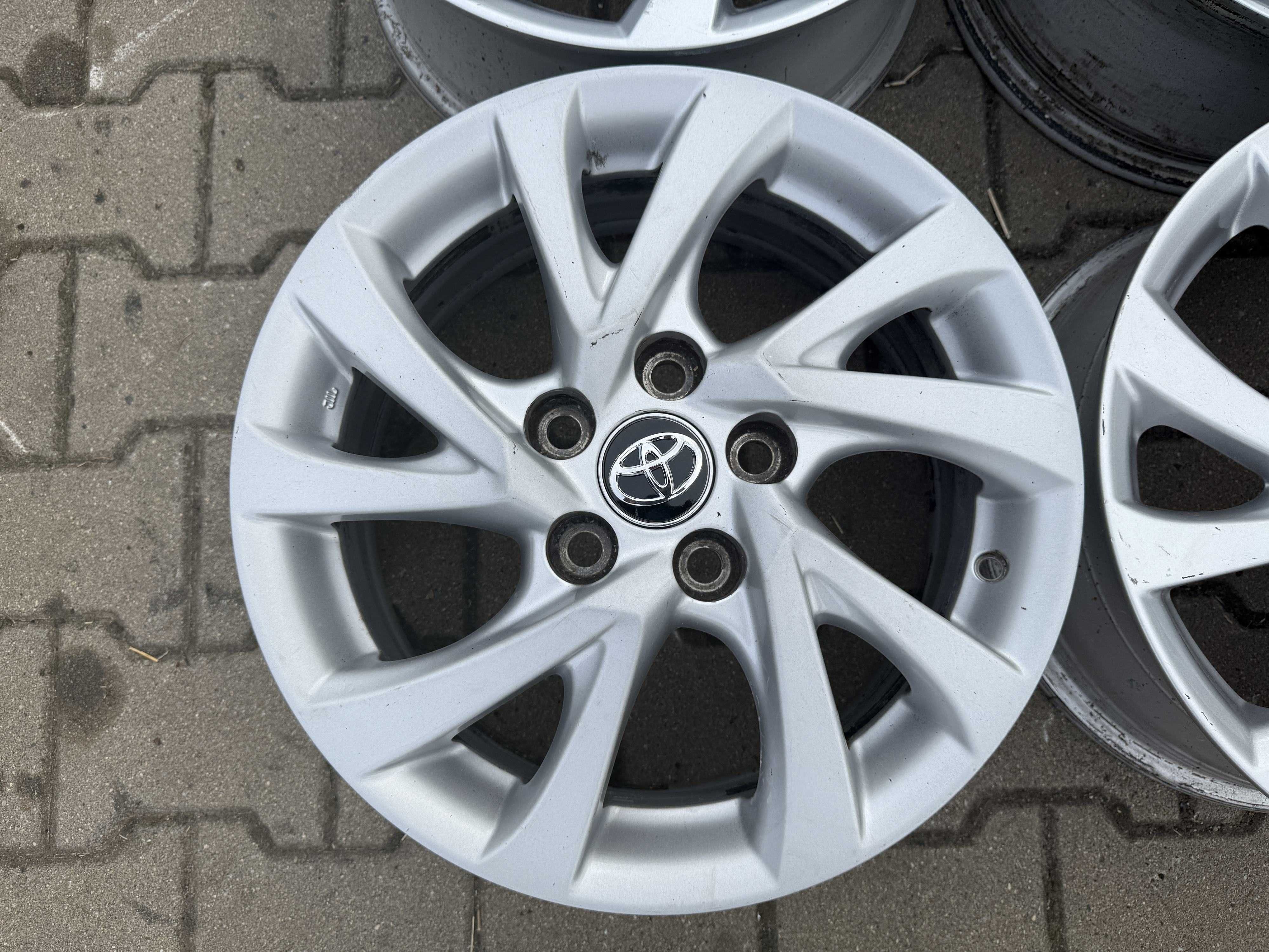 Felgi aluminiowe 16 Toyota Corolla, Auris 5x114,3