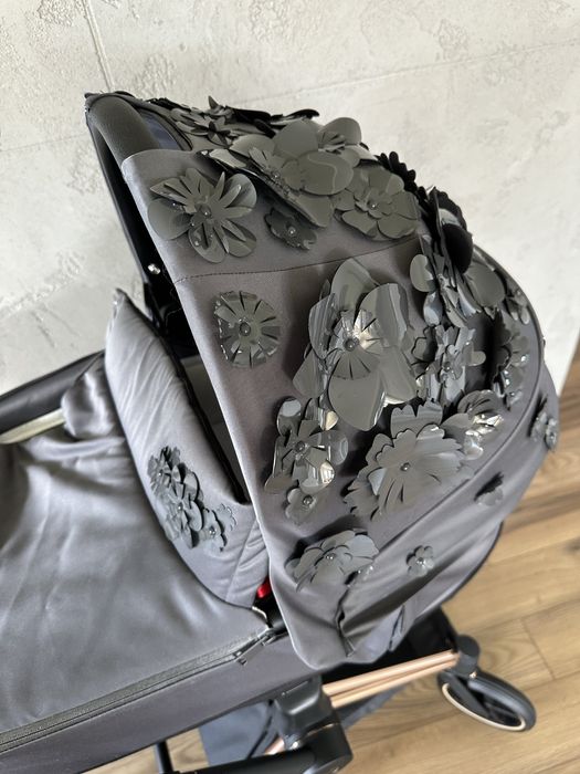 Cybex Priam gondola Simply Flowers Grey 4.0 stan IDEALNY jak nowa