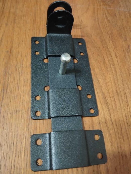 Замок задвижка на дверь. Очень мощный. Новый.