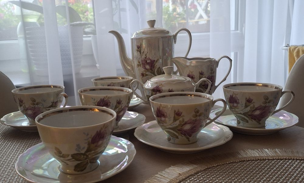 Zestaw kawowy Ćmielów porcelana w róże