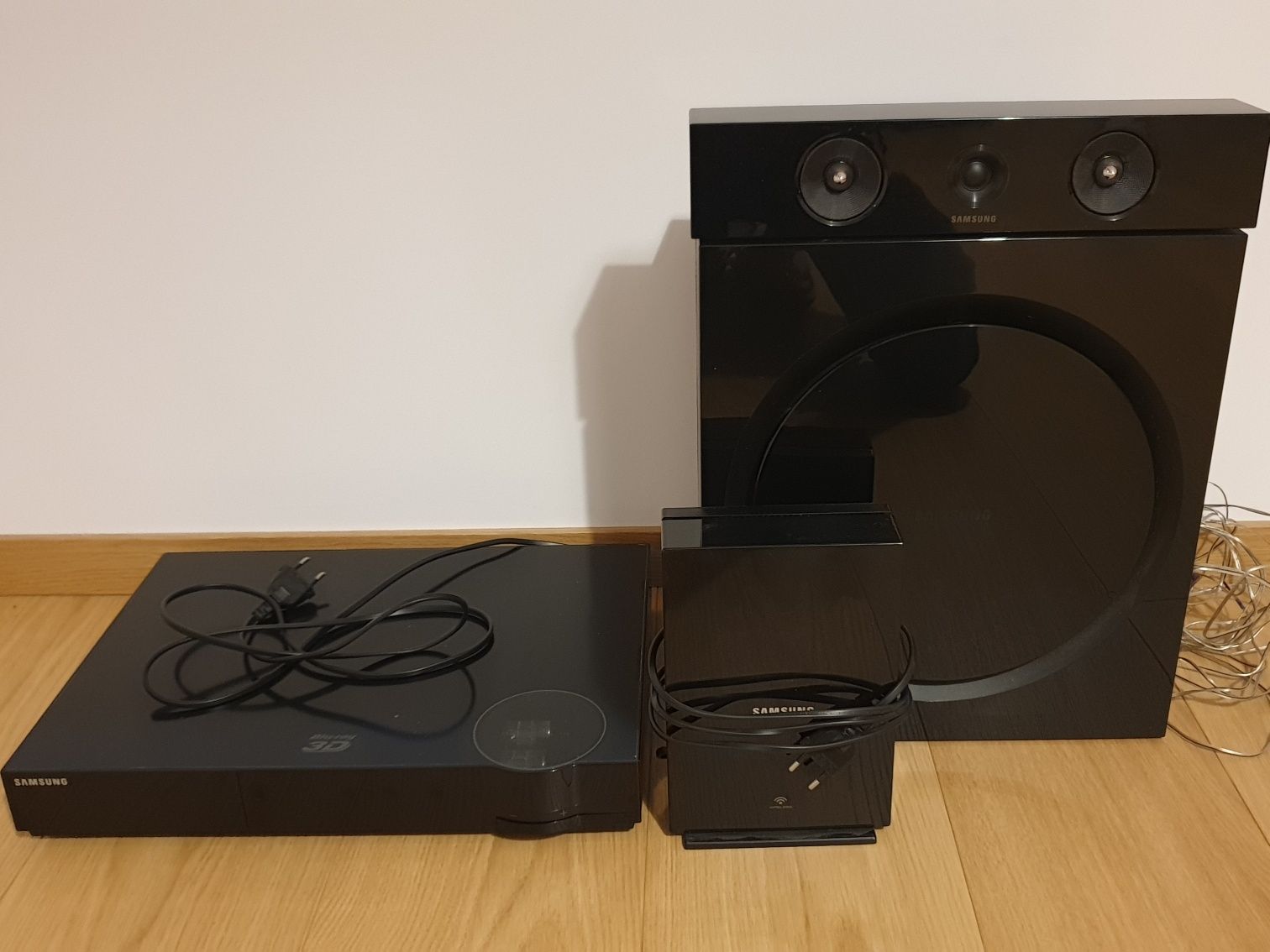 Kino domowe Samsung HT-E6750W - 3D, Blu-Ray DVD - wysoki model