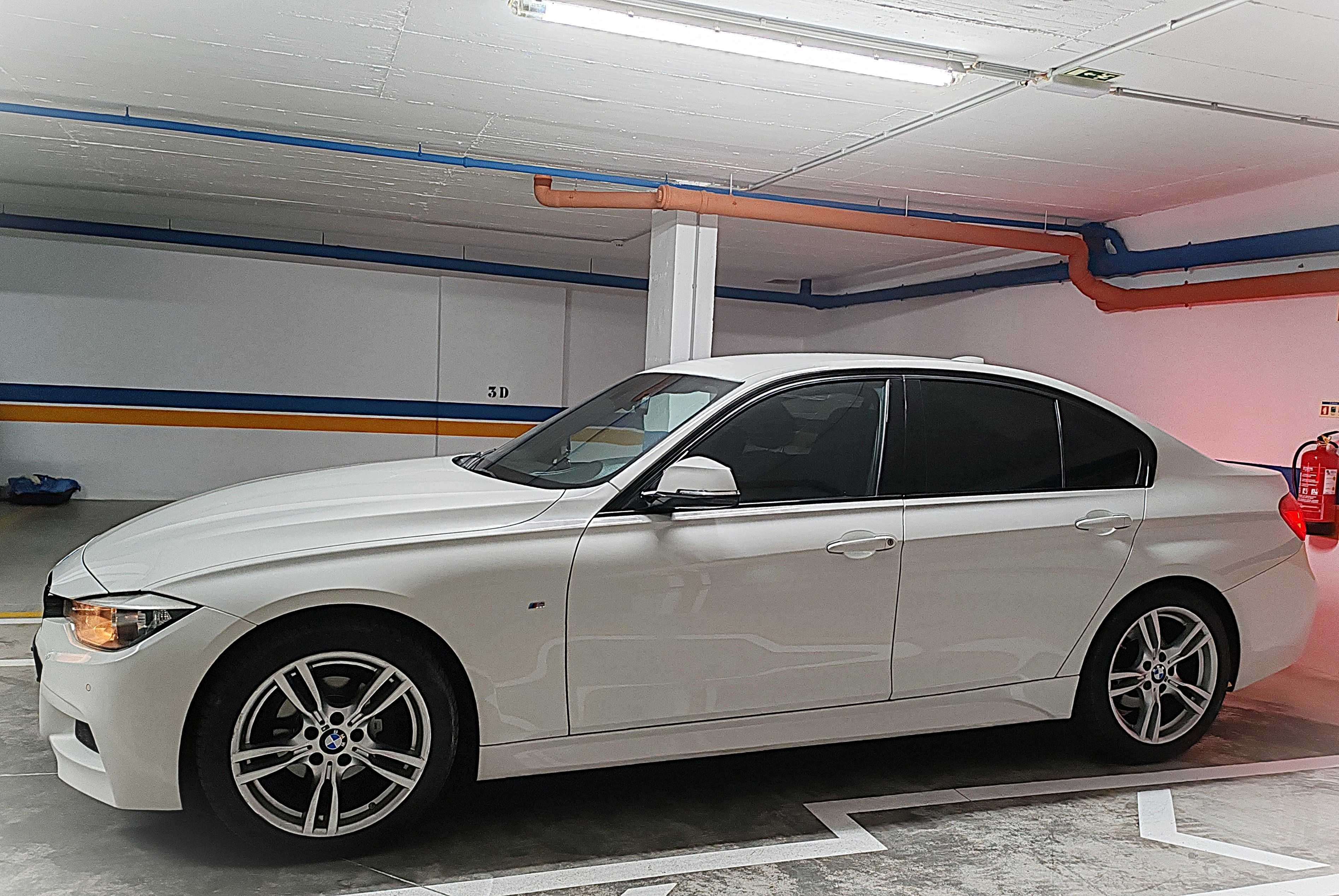 Bmw F30 série 3 318d pack M 54.000 kms