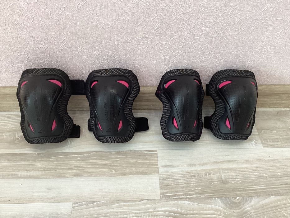 Дитячі роликові ковзани. Розмір регулюється (21-23 см/33-36.5 розмір)