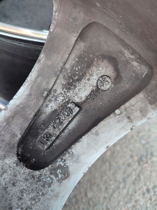 Оригінальні універсальні дискі KESKIN.R19,5/112,5/120et45.