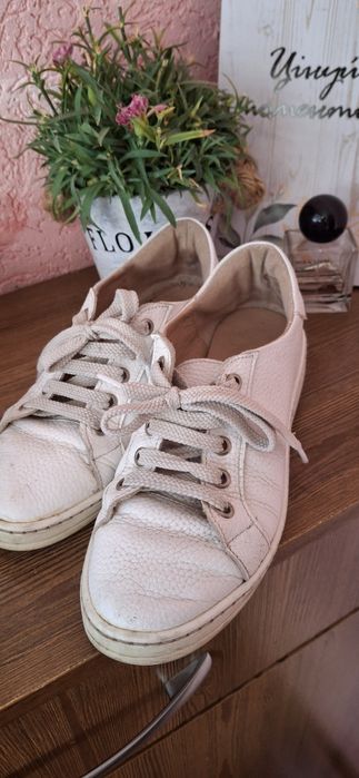 Подарую, віддам , кому дійсно потрібно