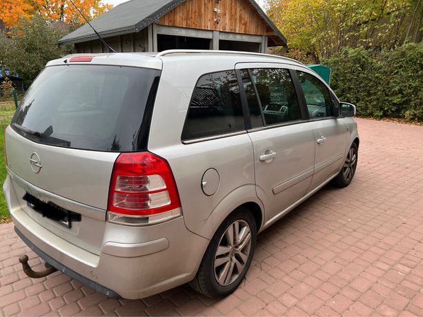 Opel zafira 2010