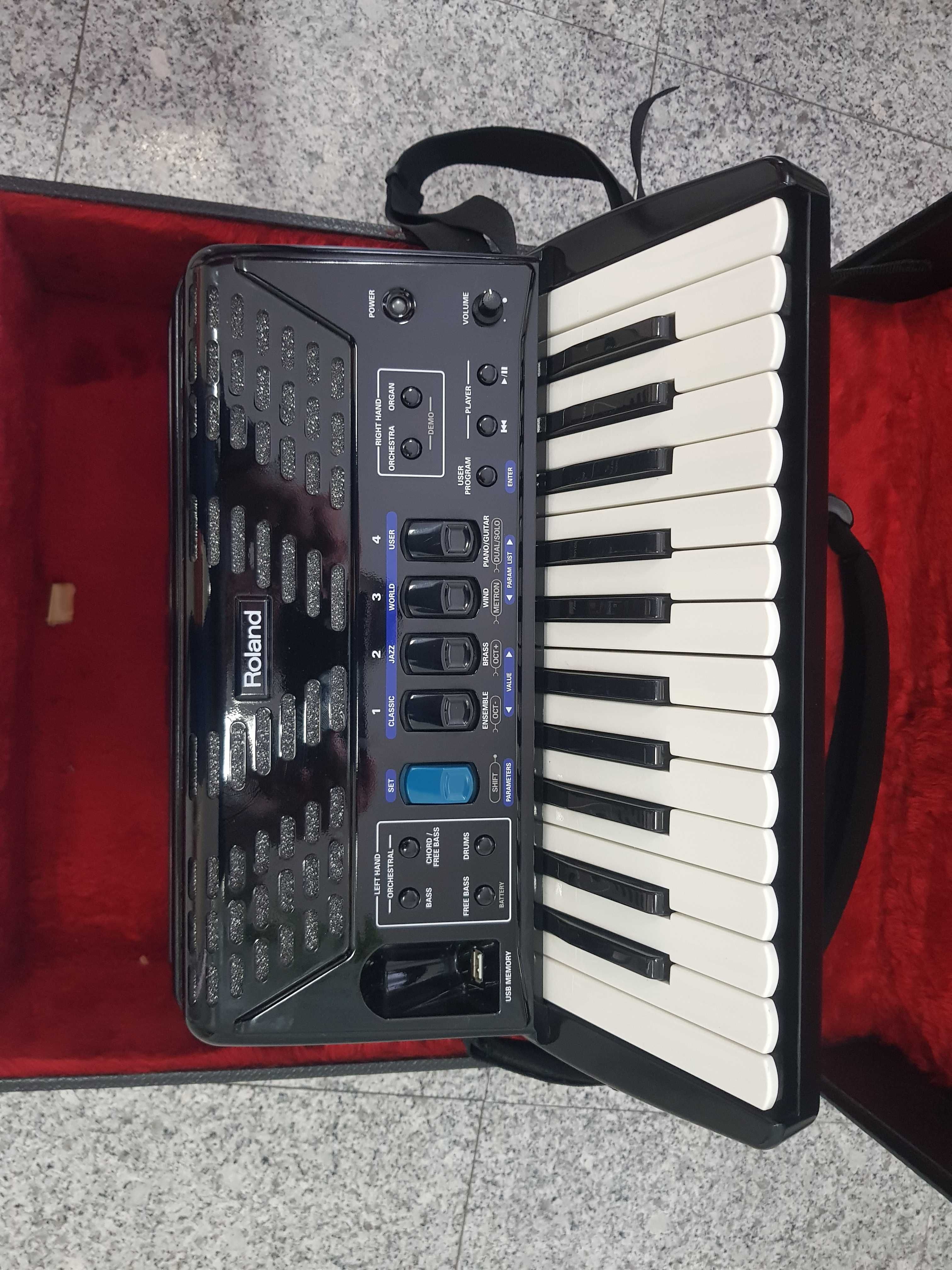 Acordeao Eletronico Roland FR 1X BK