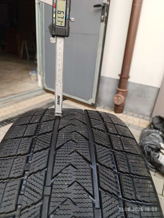 Opony zimowe FIREMAX jak NOWE!  255/35/19r 96w