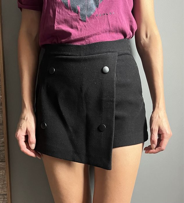 Юбка-шорти міні